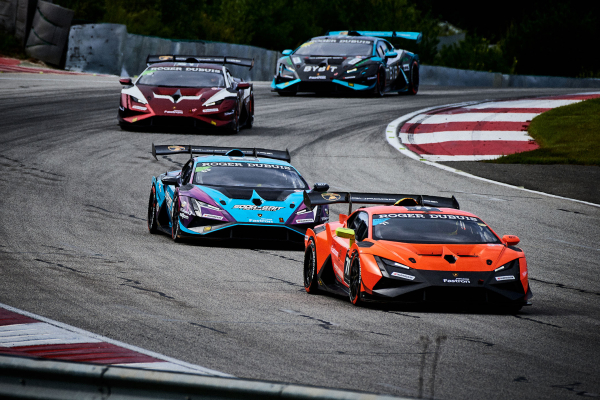 한국타이어 후원 람보르기니 슈퍼 트로페오 한국 대회 장면