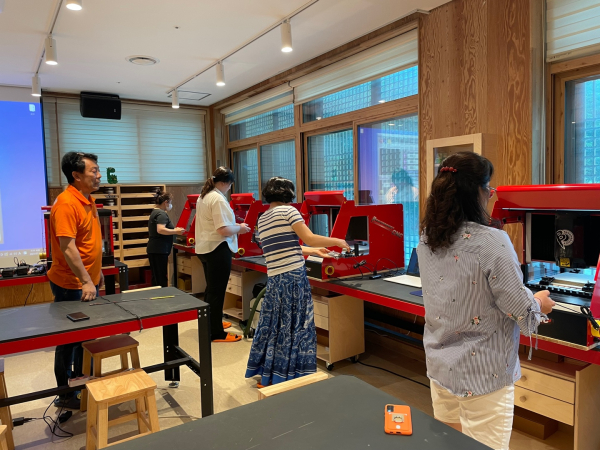 CNC 목공체험지도사 3급 자격증 과정 교육 모습