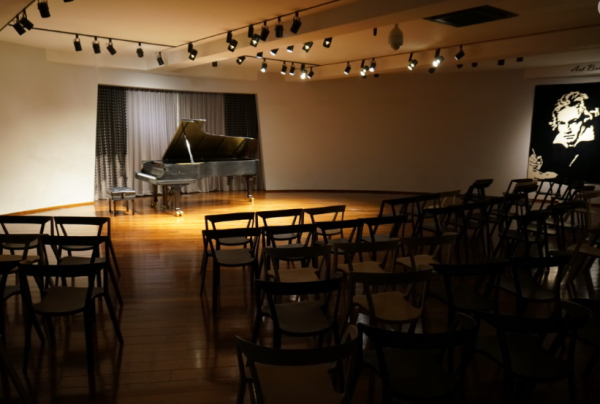 아트브릿지 내부 사진