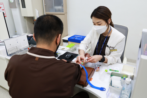 세종 구도심 자활근로자 건강검진 모습