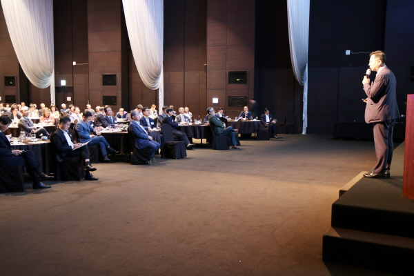 송재용 교수, ‘포스트 팬데믹 패러다임 대전환과 한국 기업의 전략적 대응’ 특강