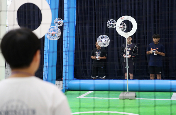 지난 25일 태안군UV랜드에서 개최된 드론 스포츠 리그 모습.