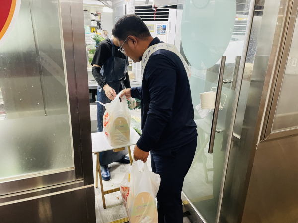 지난 26일 세종시설공단은 조치원전통시장에서 추석맞이 장보기행사를 진행하였다.