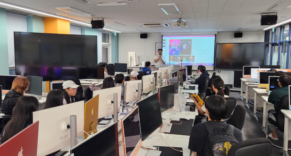 ㈜스파이더룹 조형근 대표 ‘메타휴먼 제작의 이해’ 주제로 특강 진행 모습