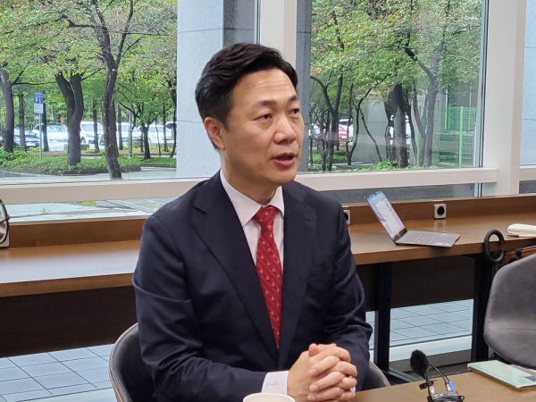 이택구 대전시 행정부시장이 27일 공직생활 퇴임 소회를 밝히고 있다.