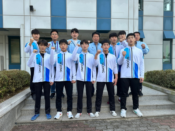 레슬링 선수단 모습