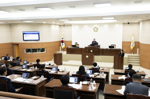 제265회 유성구의회 임시회 개회