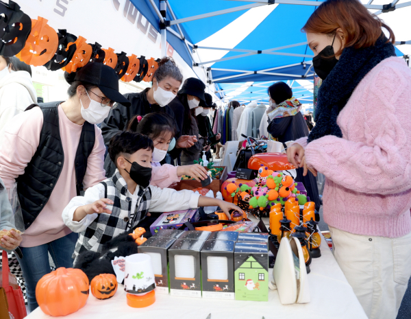 지난해 10월 29일 태안읍 중앙로 일원에서 개최된 태안거리축제 모습.