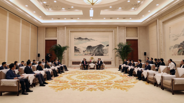 장쑤성 인대 신창싱 당서기 접견 및 간담회