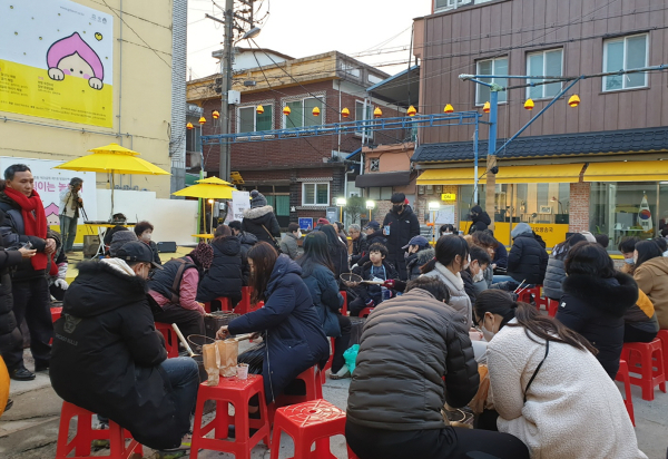 ‘2023 밤밤산책’ 지난해 사진