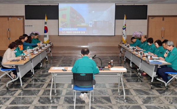 1일 중구청 대회의실(토론훈련)과 효문화마을관리원(실제훈련)에서 진행된 '재난대응 안전한국훈련'