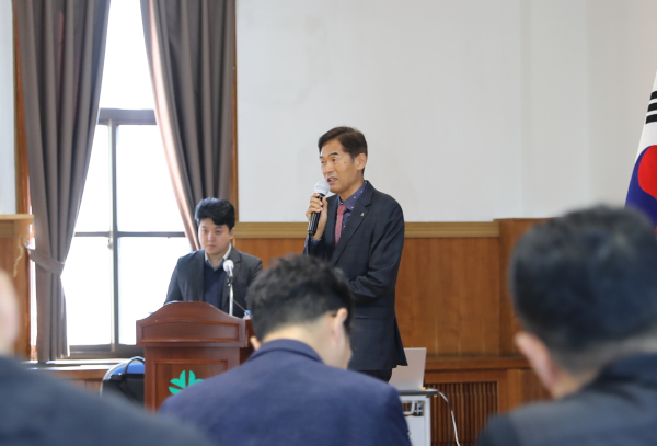 김동원 대전도시공사 기획실장 발제 모습