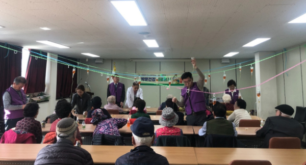 8일 대흥동 지역사회보장협의체에서 진행한 어르신 무료의료봉사