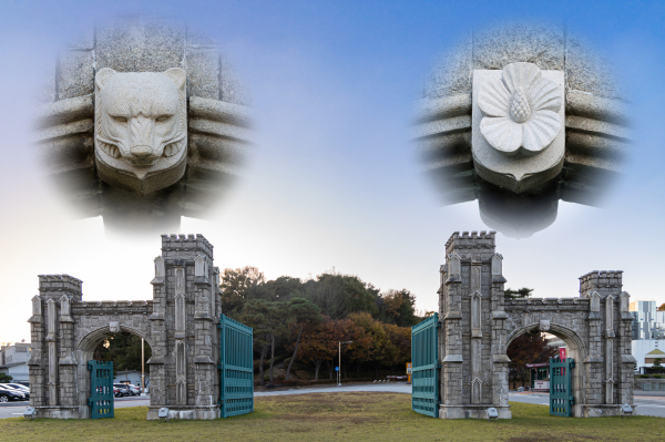 동문(東門)에 부착한 조형물