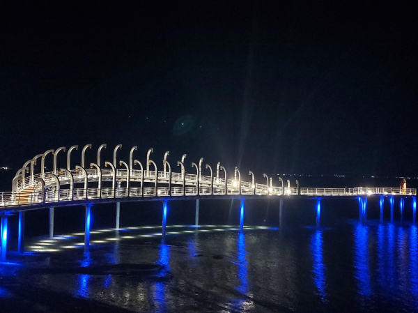 간월도 해양경관 탐방로 야경