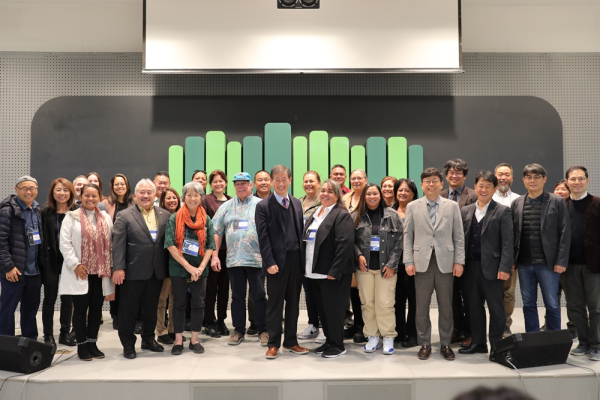 지난 14일 하와이주 상원의원 및 교육국 관계자들 방문 모습