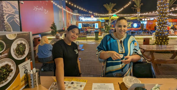 두바이 시내 번화가 K-냉동김밥 홍보 판촉전