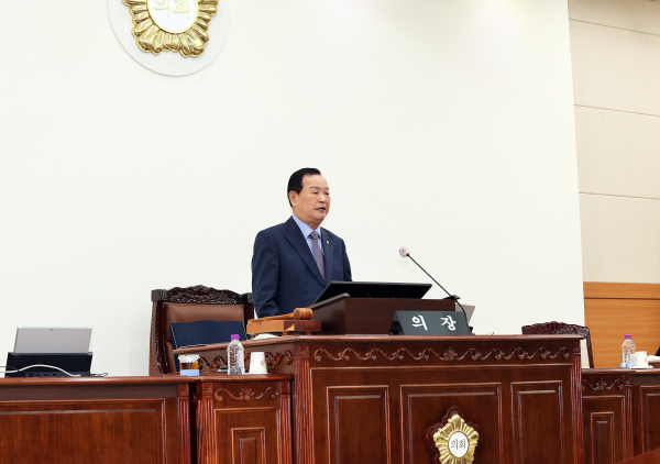 20일, 본회의장에서 제266회 정례회 개회 모습