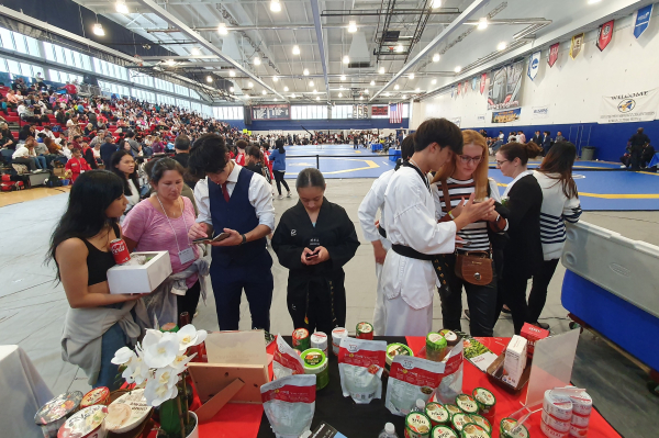 뉴욕 코리안 페스티벌 태권도 행사 김치 홍보 현장