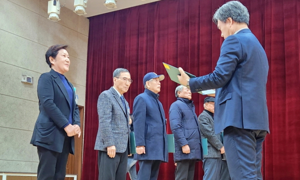 대전시노인복지관이 30일 ‘2023년 노인 일자리 및 사회활동 지원사업’ 해단식을 진행했다.