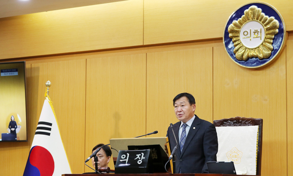 제290회 정례회 제2차 본회의 개의 모습