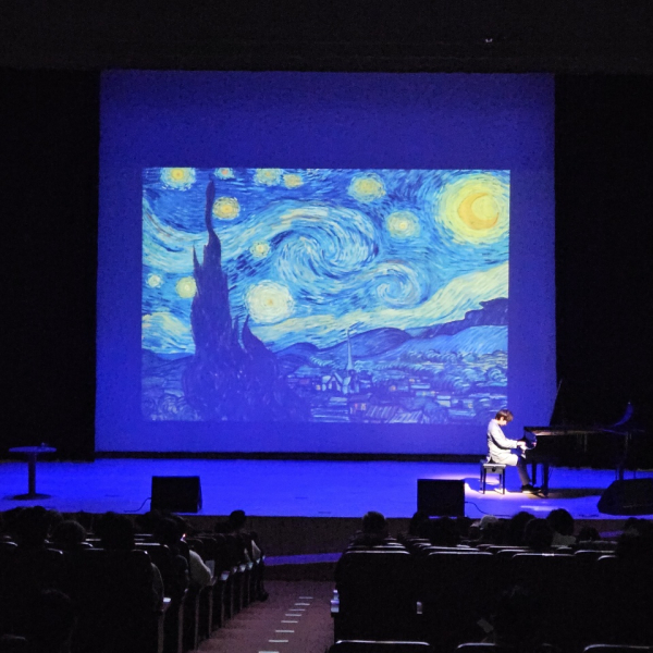 '감각주의 : 그림이 오감을 만났을 때’ 행복아카데미 진행 모습