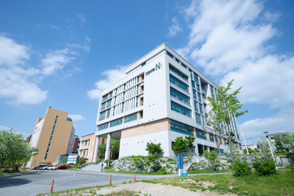 충남대 간호대학 전경