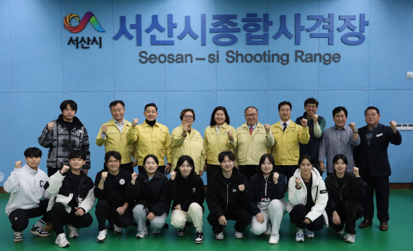 지난 11일 서산시의회 총무위원회(위원장 이경화)는 갈산동 일대의 △종합사격장을 방문하여 사업 추진현황을 점검했다.