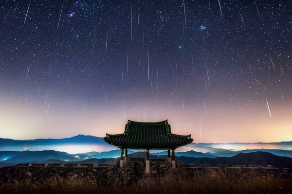 쌍둥이자리 유성우 / 2021년 천체사진공모전 수상작 윤은준 촬영