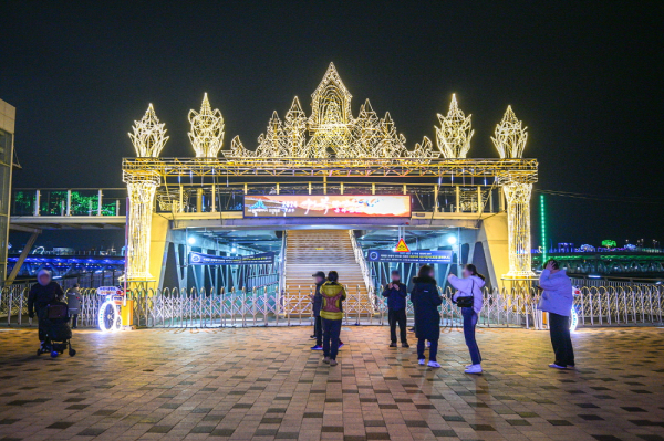 이응다리 남측 광장 루미나리에