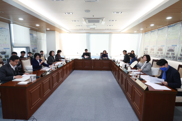 대전 동구의회 전체의원 간담회 개최 모습