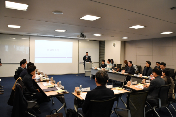 한국조폐공사 성창훈 사장이 ‘예술형 주화’도입에 따라 발생할 경제적·문화적 효과에 대해 설명하고 있다.