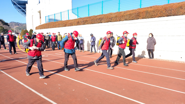 지난 25일 서산시 종합운동장에서 진행된 산불기동진화대 체력시험