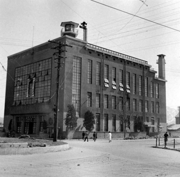 1950년대 옛 대전부청사(대전시 제공)