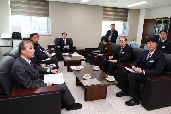설동호 교육감, 대전 신설 학교 개교 준비 현장점검 모습