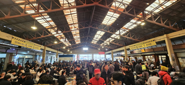 설 명절 예산상설시장 모습