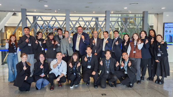 솔브릿지국제경영대학, ‘AACSB’ 연속 3회 인증 기념 사진