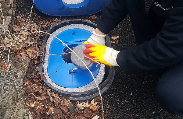 수도계량기 동파방지 보온재 설치 모습
