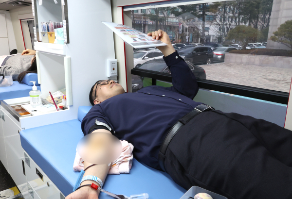23일, 상반기 헌혈행사 진행 모습