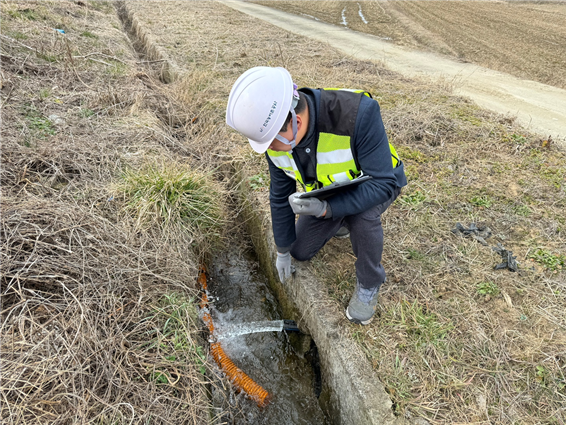 영농기 대비 농업용 공공관정 시설물 일제 점검 모습