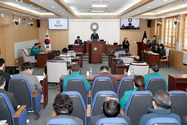 2024년도 제1회 추가경정예산안 심의 모습