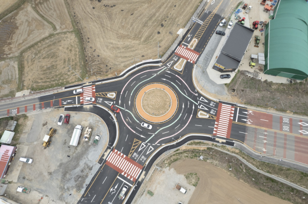 2024년 3월 29일 준공된 둔당사거리 회전교차로