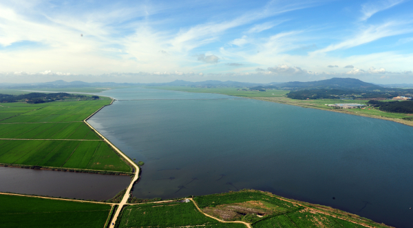 부남호(2012년촬영)