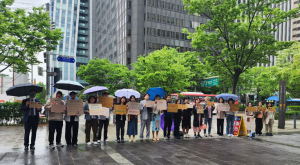 지난 20일,  교사노동조합연맹 주최 지구의 날 기념행사 참여 단체사진