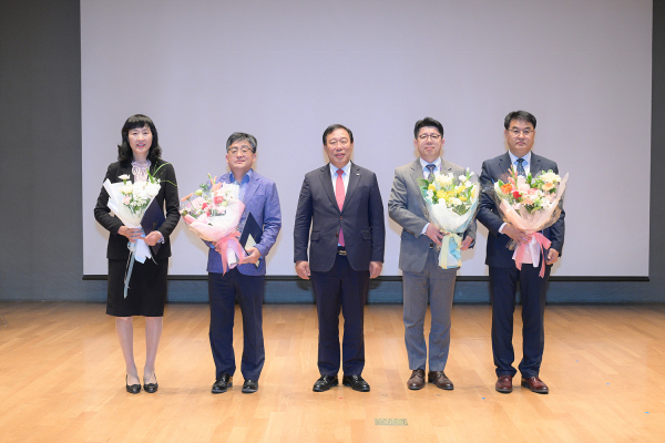 5월 직원소통의 날 , 우수부서 시상식 모습