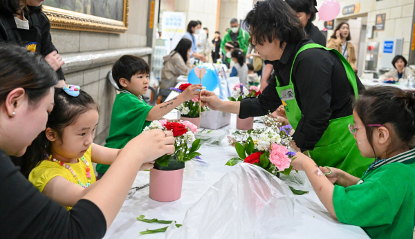 어린이날 문화축제 화훼체험관 ‘플라워 아틀리에’ 현장 모습