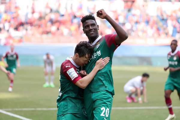 강원전 음라파 선수