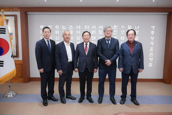 정책특별보좌관 추가 위촉 단체사진