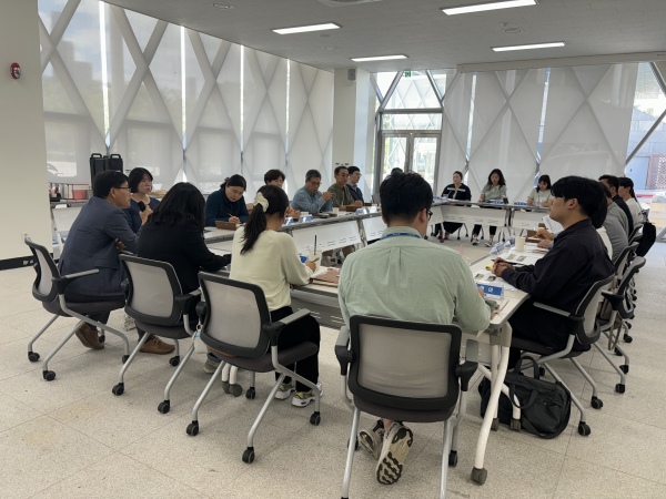 28일 세종중앙공원 세미나실에서 시민참여단 간담회 개최 모습