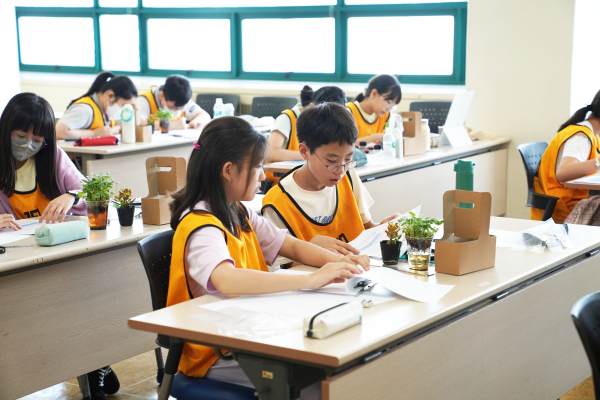 '제30회 대전광역시학생과학탐구올림픽 자연관찰캠프' 진행 모습